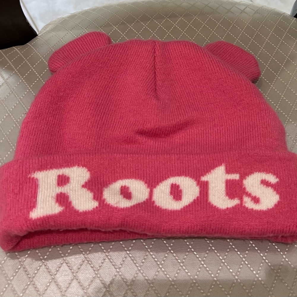 Roots kids hat 12-24m